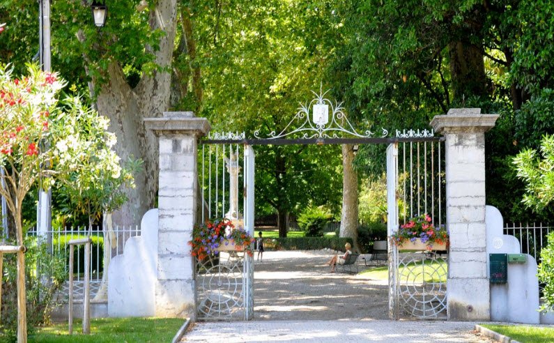 Parc botanique de la Tour Vieille, Alès, France, France